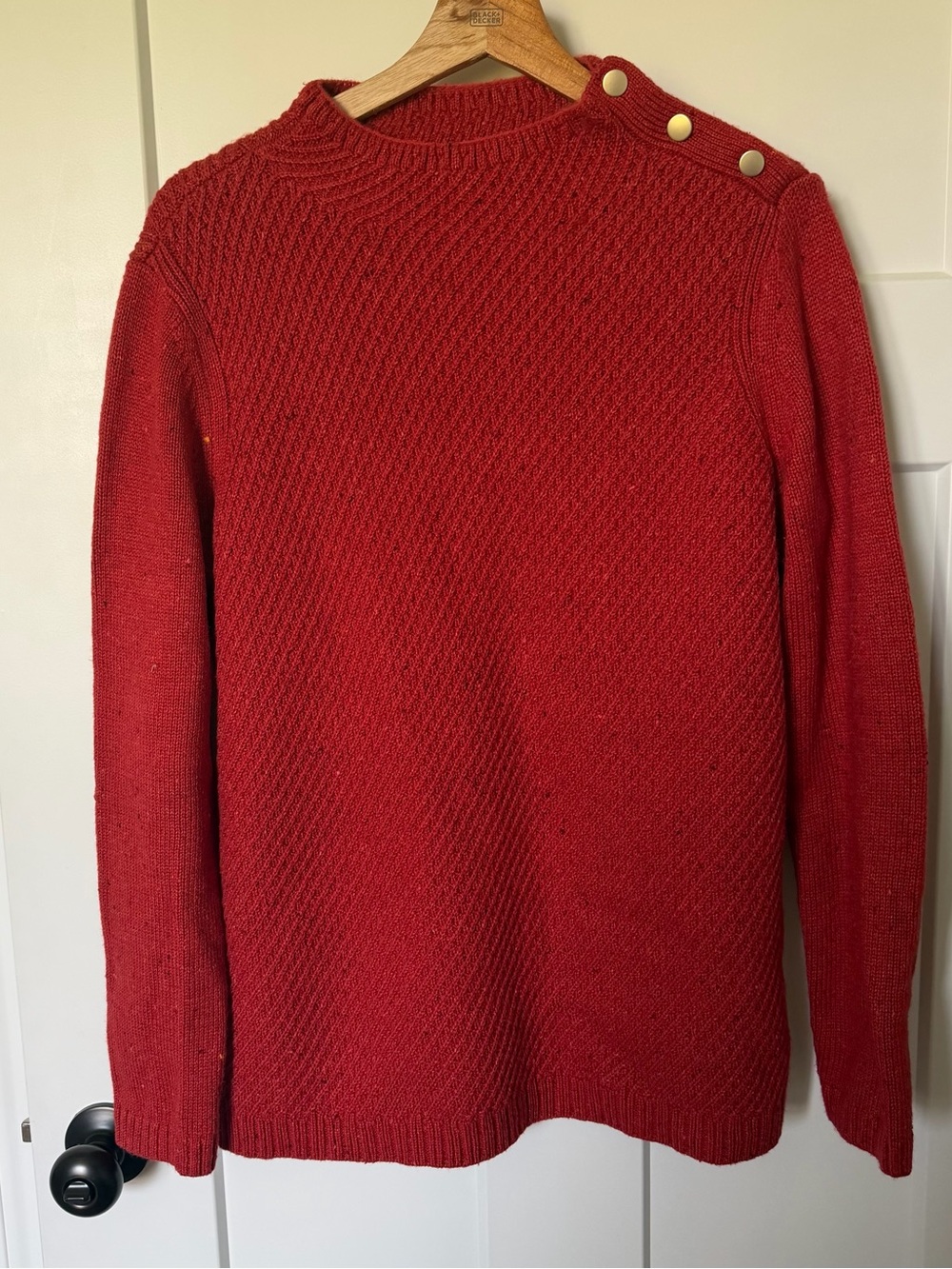 Talbots Women’s Red Knit Sweater Heavyweight Button Detail Medium NWOT